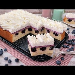 очень вкусный быстрый Торт/Пирожные с ГОЛУБИКОЙ! Тает во рту! Без желатина, ручным миксером!