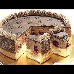 Торт ГУСИНЫЕ ЛАПКИ с вишней и шоколадным кремом. Рецепт по ГОСТу, /Chocolate cream cake