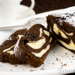 Шоколадный пирог с кабачком и творожной начинкой - пошаговый рецепт