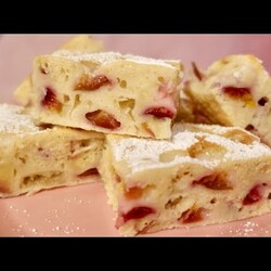 JEDNOSTAVNA PITA SA JABUKAMA I ŠLJIVAMA