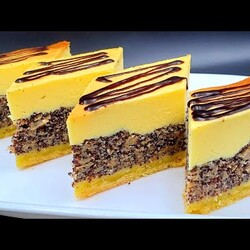 СИРНИК з маком і яблуками СИРНИЙ ПЛЯЦОК