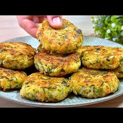 Kartoffeln mit Zucchini schmecken besser als Fleisch! Einfaches und günstiges Rezept!