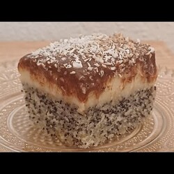 KOLAC SA MAKOM I KREMOM OD KOKOSA! Topi se u ustima. Bicete zadivljeni