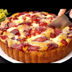 Der perfekte Erdbeerkuchen in wenigen Minuten! Einfach und lecker!