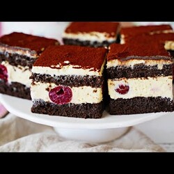 Fantastyczne ciasto CHAŁWOWIEC z Wiśniami – Przepis – Mała Cukierenka