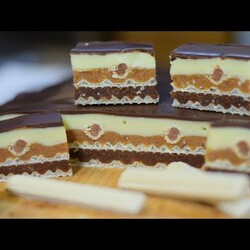 NOV KOLAC U OBLANDI NA INTERNETU - ODUSEVICE VAS UKUS A I IZGLED OVOG KOLACA- BEAUTIFUL WAFFLE CAKE