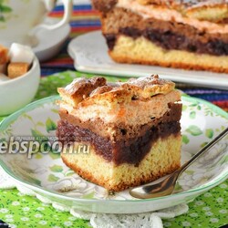 Пирог с яблоками и повидлом