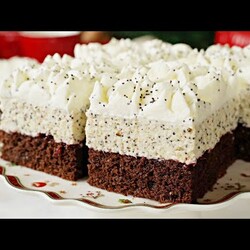 Świąteczne ciasto czekoladowe z orzechowym kremem – PRZEPIS – Mała Cukierenka