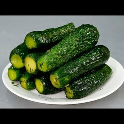 СУХИЕ малосольные огурцы! НОВЫЙ ВКУС  Утром готовишь - вечером хрустишь!