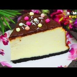 PROSTY I PYSZNY SERNIK Z MLEKIEM SKONDENSOWANYM NA SPODZIE Z HERBATNIKÓW - PRZEPIS BOMBOWA KUCHNIA