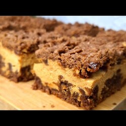 Najsmaczniejsze jesienne ciasto z nadzieniem karmelowym, które po prostu rozpływa się na języku