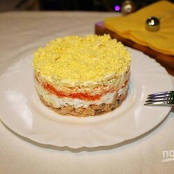 Салат "Мимоза" с сырой морковью