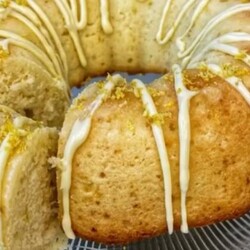 Лимонно кокосовый кекс тает во рту