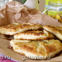 Плацинды с творогом и зеленью. Рецепт с фото