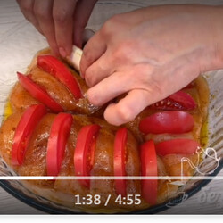 Куриная грудка с помидором и сыром