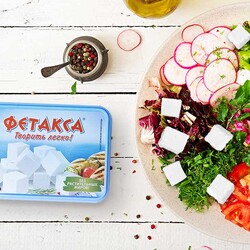 Овощной салат с фетаксой. Рецепт с фото.