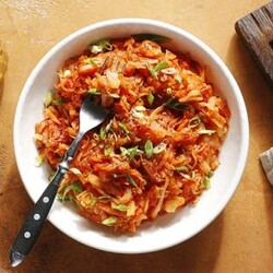 Тушеная капуста с томатной пастой на сковороде, пошаговый рецепт с фото на 73 ккал