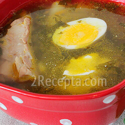 Щавелевый суп с яйцом