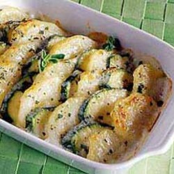 Gratin di patate e zucchine — Запеканка из картофеля и цуккини