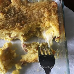 Запеканка или гратен из картофеля с сырами и ветчиной