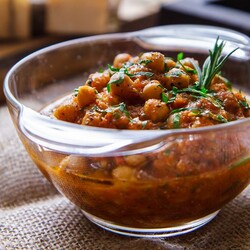 Нут в томатном соусе - Кулинарные заметки Алексея Онегина