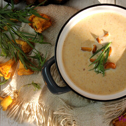 Kantarellikeitto/ Финский суп с лисичками