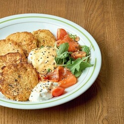 Картофельные драники на сковороде — классический пошаговый рецепт с фото