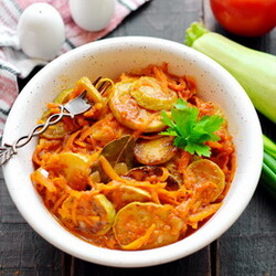 Кабачки, как готовит моя мама – нереально вкусно (рецепту уже лет 30, но я теперь тоже так делаю, и никак не надоест) - Пошаговый рецепт с фото |  Блюда из овощей