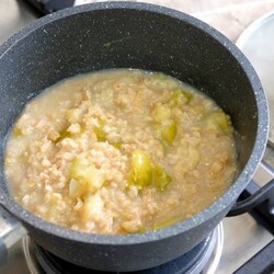 Овсянка с яблоком