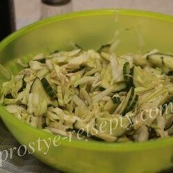 Салат из свежей капусты с огурцом: рецепт с фото очень вкусный