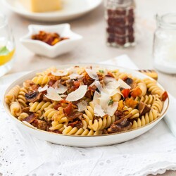 Паста с грибами и беконом - Daria Saveleva