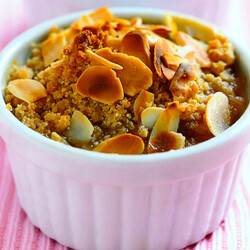 Десертные грушевые крамблы