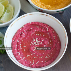 Свекольный хумус