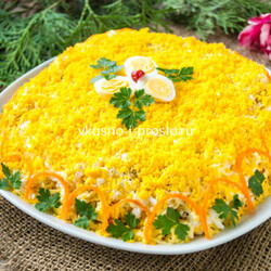 Салат с курицей и корейской морковью «Бунито»