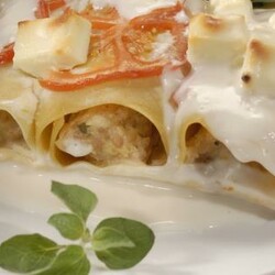 Каннеллони со свининой в соусе бешамель, пошаговый рецепт с фото