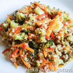 Каша из дробленого ячменя с овощами. Рецепт с фото