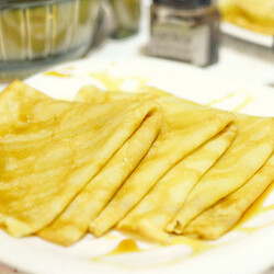 Блинчики на молоке - - рецепт, как приготовить, пошаговая инструкция с фотографиями