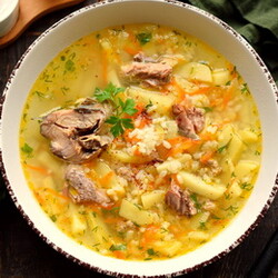 Вкуснейший рыбный суп за 30 минут с консервами из скумбрии (всегда держу дома пару баночек и вам советую) - Пошаговый рецепт с фото |  Первые блюда