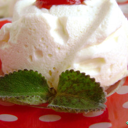 Творожники "Чистый вкус" за 5 минут Источник: http://www.povarenok.ru/recipes/show/130548/