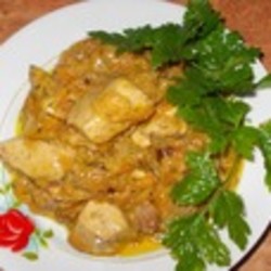 Куриное филе с грецкими орехами