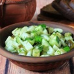 Картофельный салат с огурцами по-монастырски