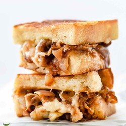 French Onion Grilled Cheese Sandwich | foodiecrush.com