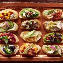 12 Easy Crostini Recipes - Ideas for Crostini Appetizers