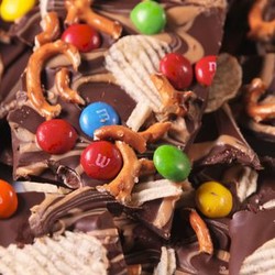 Best Trash Bark Recipe - Delish.com