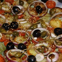 Салат из 4 ингредиентов на все случаи жизни: ты обязана его приготовить!