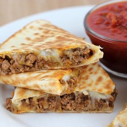 Кесадилья с фаршем
