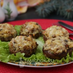 Фаршированные булгуром шампиньоны — рецепт с фото