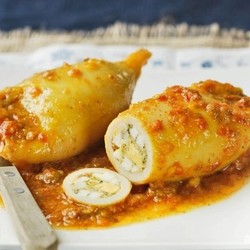 5 рецептов белковых салатов с кальмарами