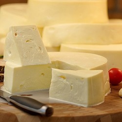 Вегетарианский сыр сулугуни в домашних условиях