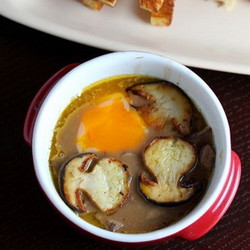 Как приготовить запеченные яйца в духовке - рецепты